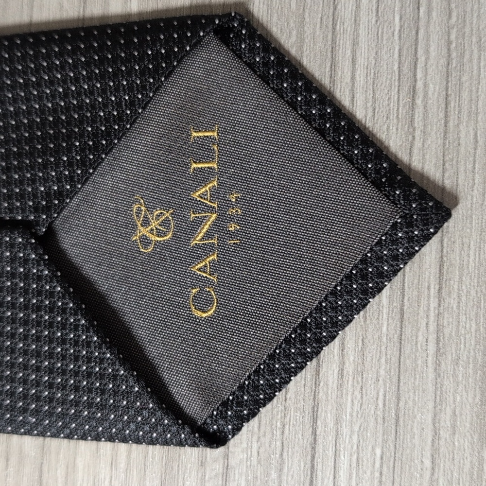 Canali Elegant Black Tie